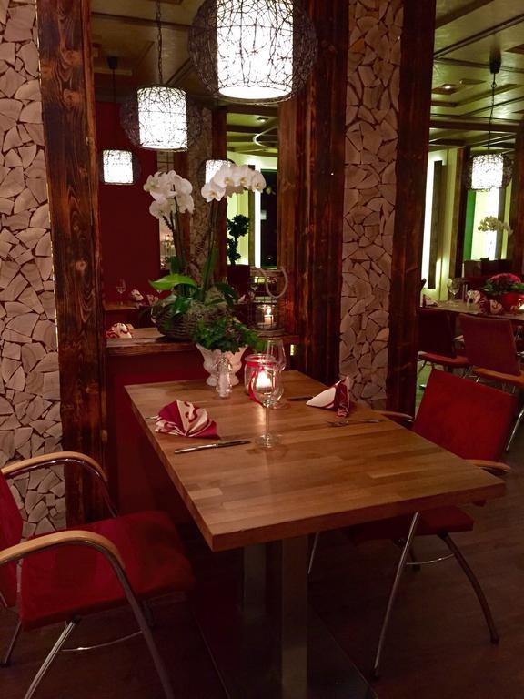 Hotel Bremer Tor Stuhr Bagian luar foto